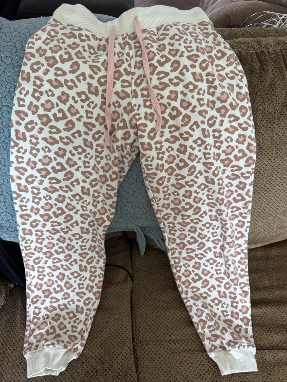 Ugg Women’s Cream & Pink Leopard Jogger Sweatpants-Size M